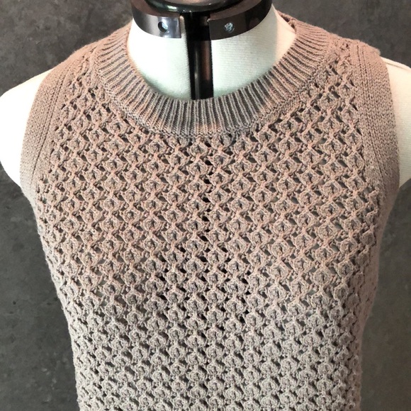 A New Day - Grey Sweater Vest - Picture 3 of 8